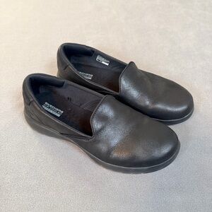 Skechers AirCooled GogaMat Women’s Black Loafers Comfort/Cushioned- Size 9